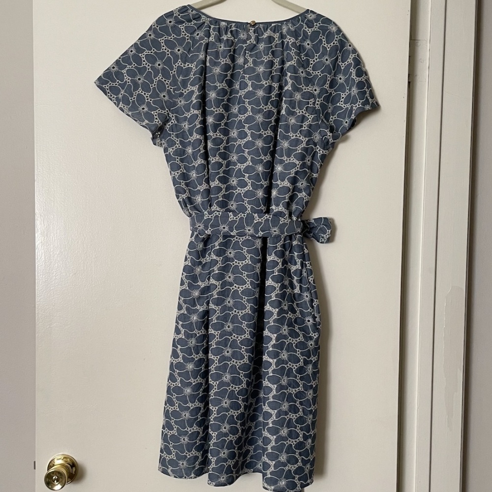 Draper James Embroidered Chambray Tie Waist Popover Dress - XL - Picture 3 of 11